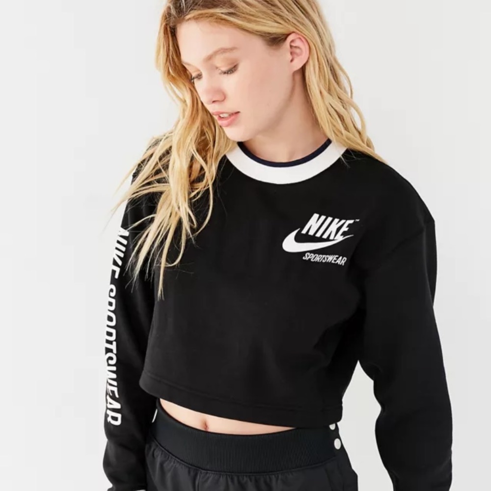 Nike Sportswear Reversible Cropped Sweatshirt